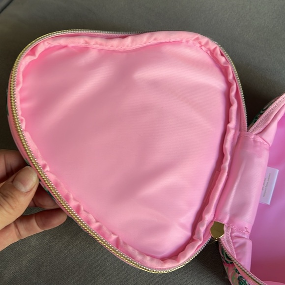 Lilly Pulitzer Zippered Organizer - Picture 5 of 5